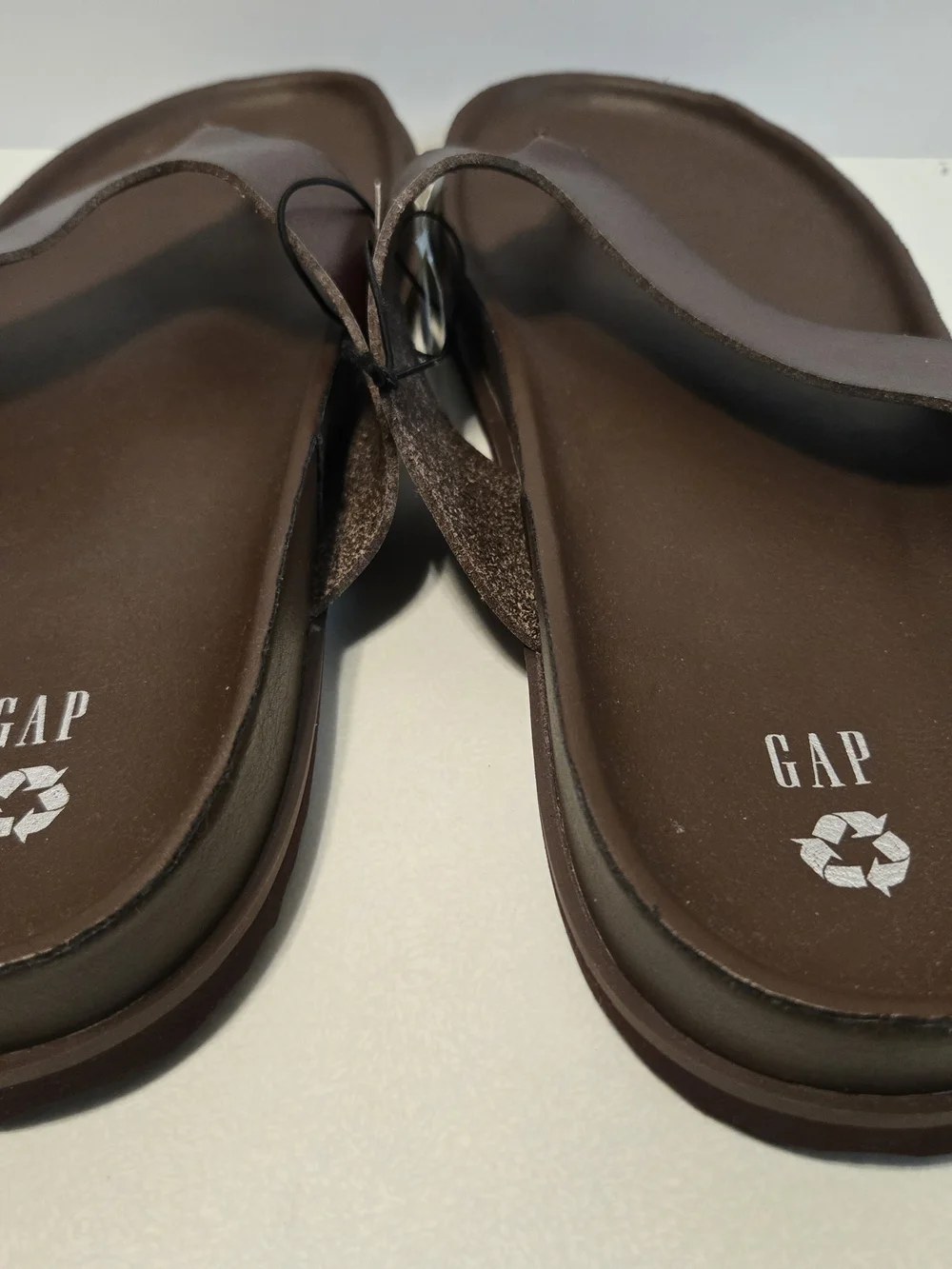 GAP classic brown